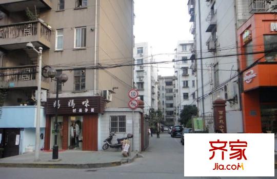 百岁坊巷外景图