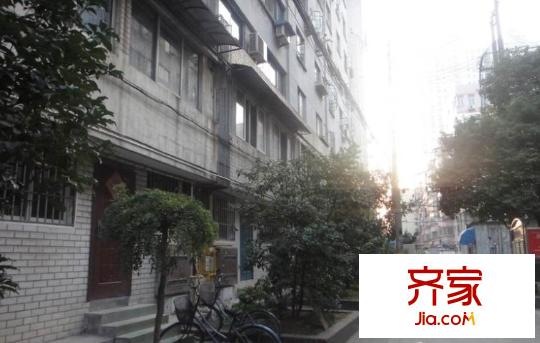 百岁坊巷外景图