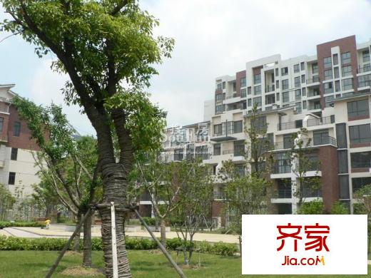 融创理想城市三期外景图