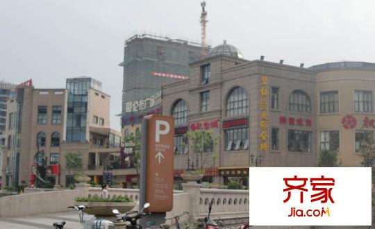 哥伦布广场外景图