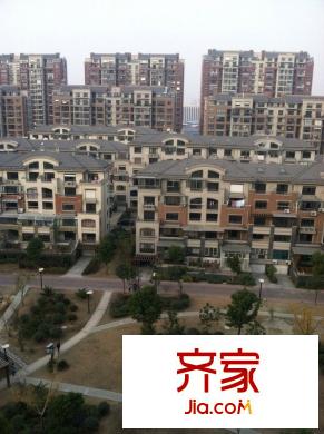 晴山蓝城二期外景图水岸花城