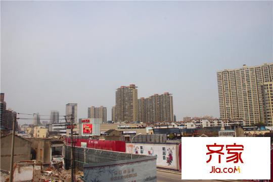 华仁凤凰城三期工程进度(2015.3)