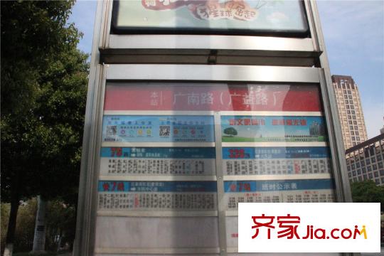 广益哥伦布SOHO周边配套东面的公交站