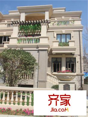 御景名仕苑样板房入口处(2013.9.26)