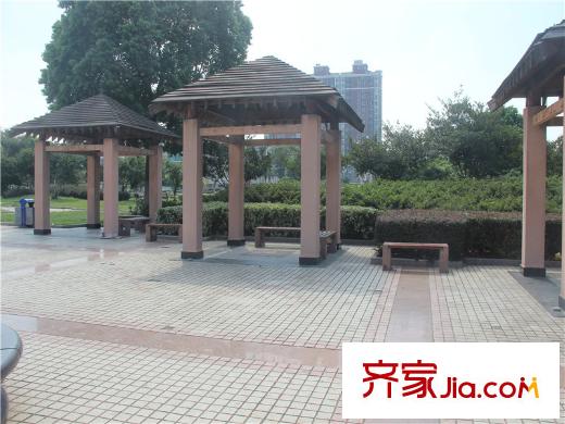 御景名仕苑周边配套--市民广场