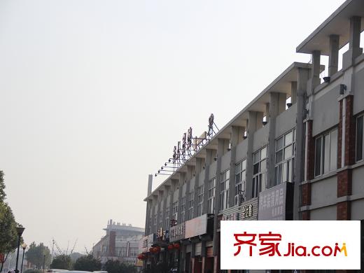 吉祥国际花园周边配套商店