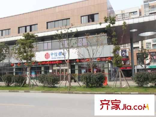 君域豪庭周边100米沿街商铺