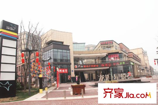 国联发展和风路项目周边商业配套