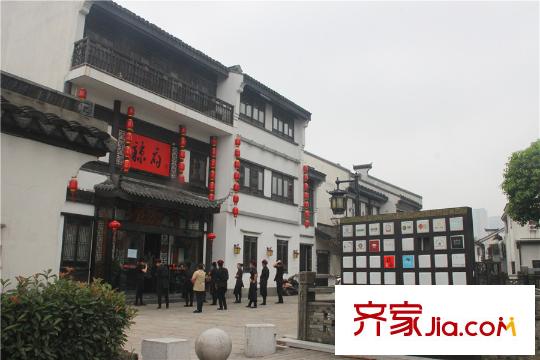 翡翠香江周边配套清名桥街区