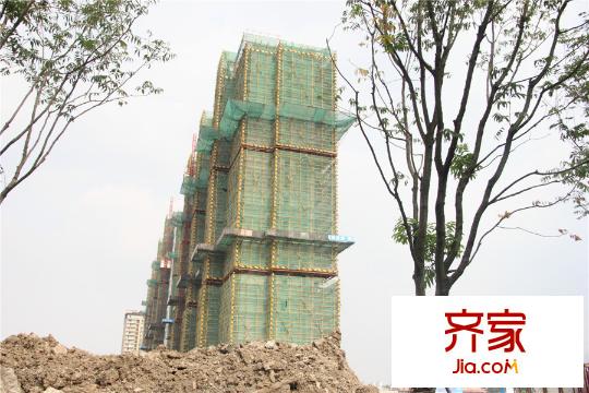 富力十号B区6#-8#实景(2015.9.18)