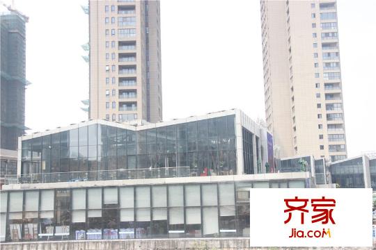 绿地西水东底商实景(2015.4)