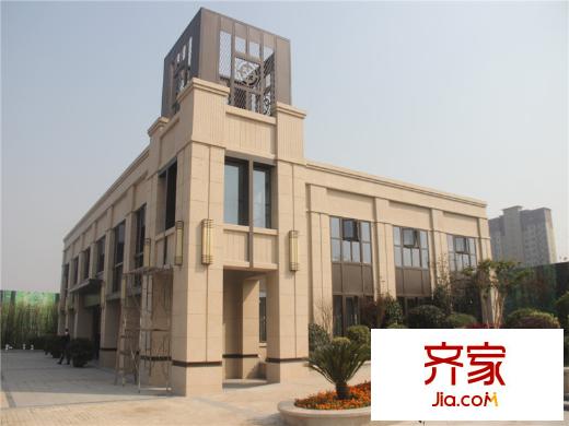 领秀琥珀澜湾售楼处外立面(2014.10)