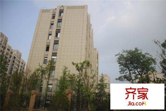 保利香槟国际三期高层实景(2015.9.24)