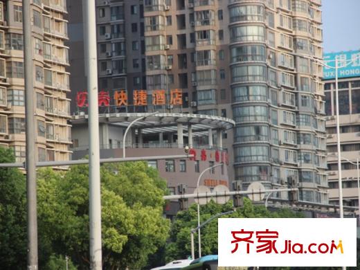 保利中央公园贝克快捷酒店