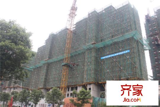 领秀琥珀澜湾3#北面外立面实景(2015.9)