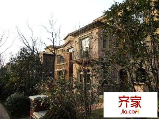 龙湖滟澜山外景图