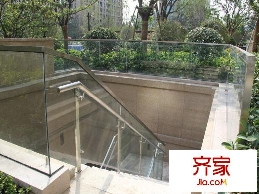 绿城玉兰花园小区实景图(2013-9-22)