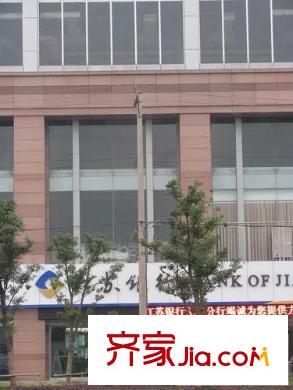 奥林匹克花园配套图向南500米江苏银行
