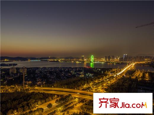 太湖国际社区华润凯旋门俯瞰夜景图