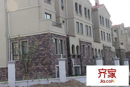 嘉利华府庄园小区(2012.10)