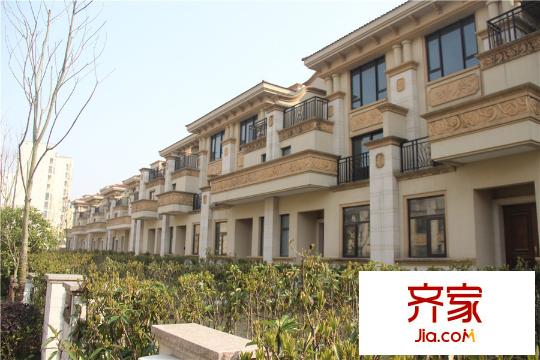 金丰・观湖铂庭一期别墅实景(2015.3.22)