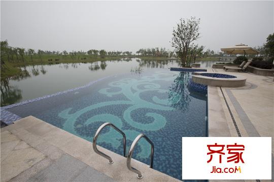太湖锦绣园小区游泳池
