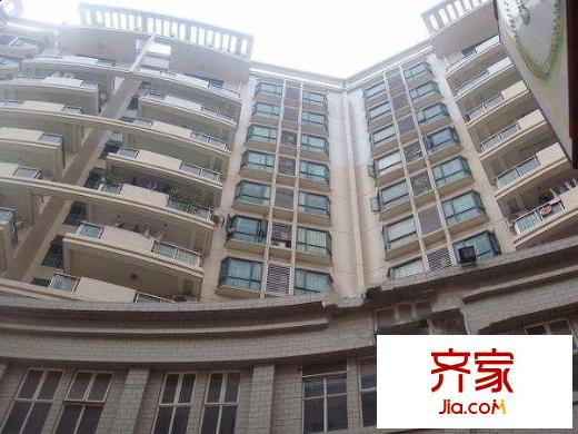 長(zhǎng)富廣場(chǎng)外景圖 