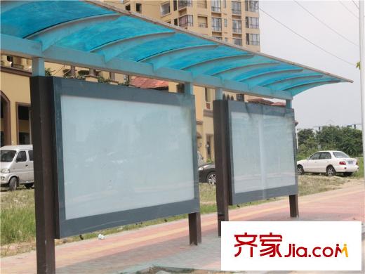 深業(yè)歐景城配套圖項目對面50米公交站