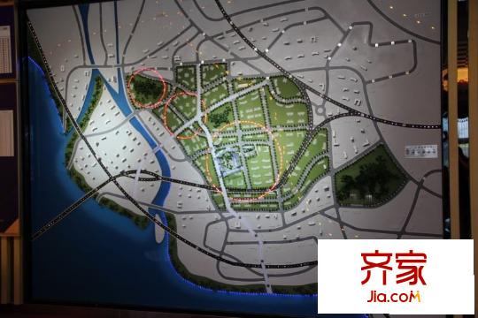 龍泉圣達(dá)菲銷售中心實(shí)景（2013-7-17）