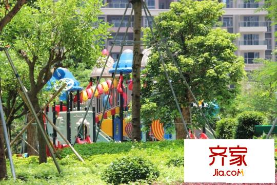 龍泉圣達(dá)菲小區(qū)實(shí)景（2013-7-17）