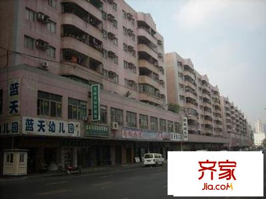 龍威花園外景圖