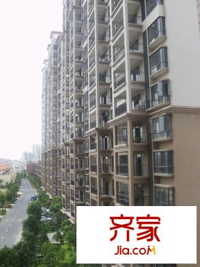 新世紀(jì)領(lǐng)居二期外景圖 
