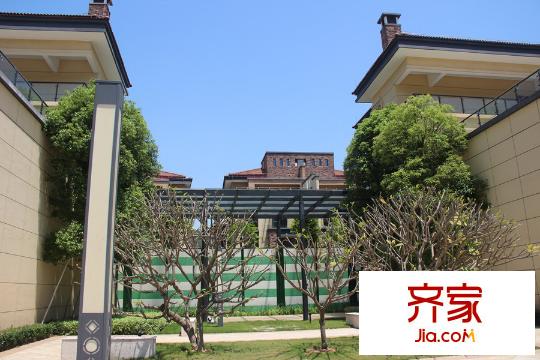 御花苑天平方米灣外景圖小區(qū)（2015-4-15）