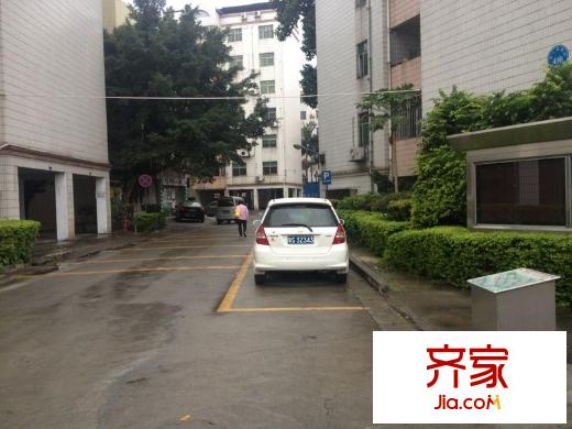 第二教師村外景圖 