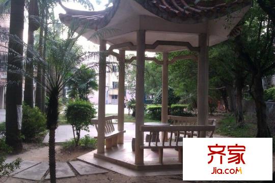第二教師村外景圖 