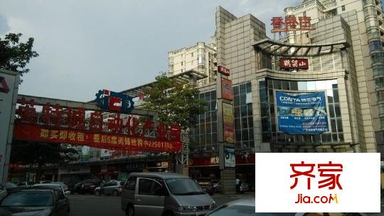 香港街實(shí)景圖 小區(qū)入口