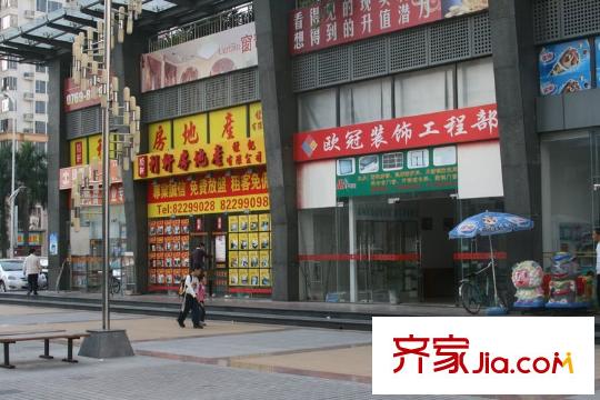 龍城國際配套圖小區(qū)樓下商鋪