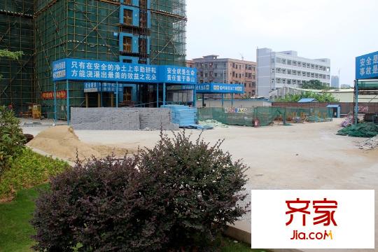 龍泉幸福里花園項目施工（2015-9-17）