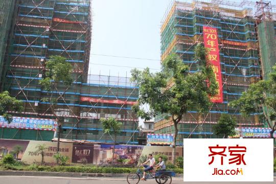 萬邦金匯107外景圖項(xiàng)目施工（2013-7-15）