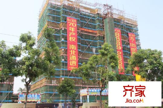 萬邦金匯107外景圖項(xiàng)目施工（2013-7-15）