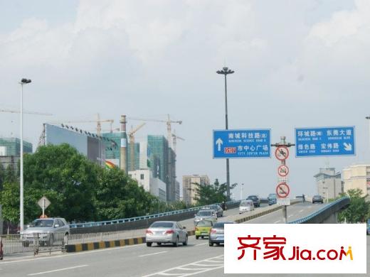 萬科金悅香樹配套圖北面20米的南城科技路