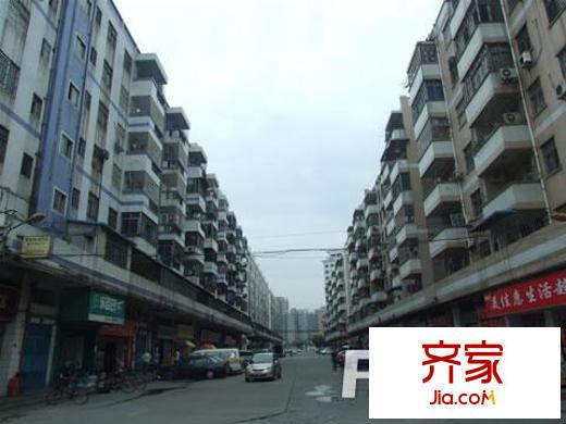 窩嶺商業(yè)西街小區(qū)外景圖 