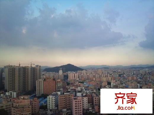 蓮峰廣場(chǎng)外景圖 