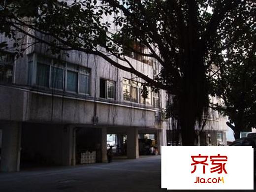 東城教師樓外景圖 