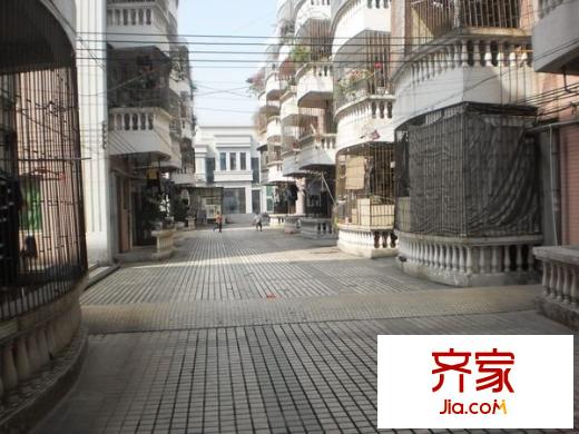 東方建材城外景圖 