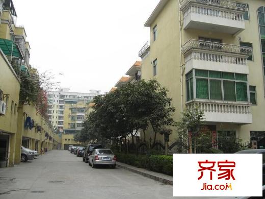 華誠小區(qū)外景圖 