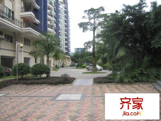 碧水云天外景圖 