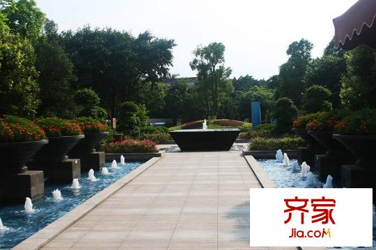 鼎峰尚境小區(qū)園林（2012-5-8）