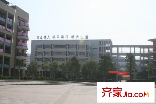 石竹山水園四期配套圖向北30米的北京師范大學(xué)東莞石竹附屬學(xué)校