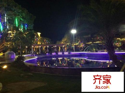 碧桂園常平首府實(shí)景圖小區(qū)水池（2014-6-4）